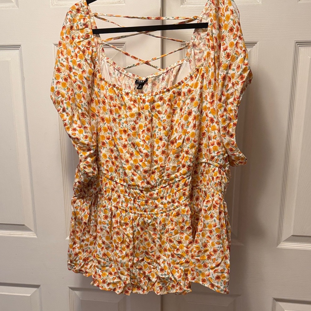 torrid Cream Tunic with Yellow & Orange Floral Print